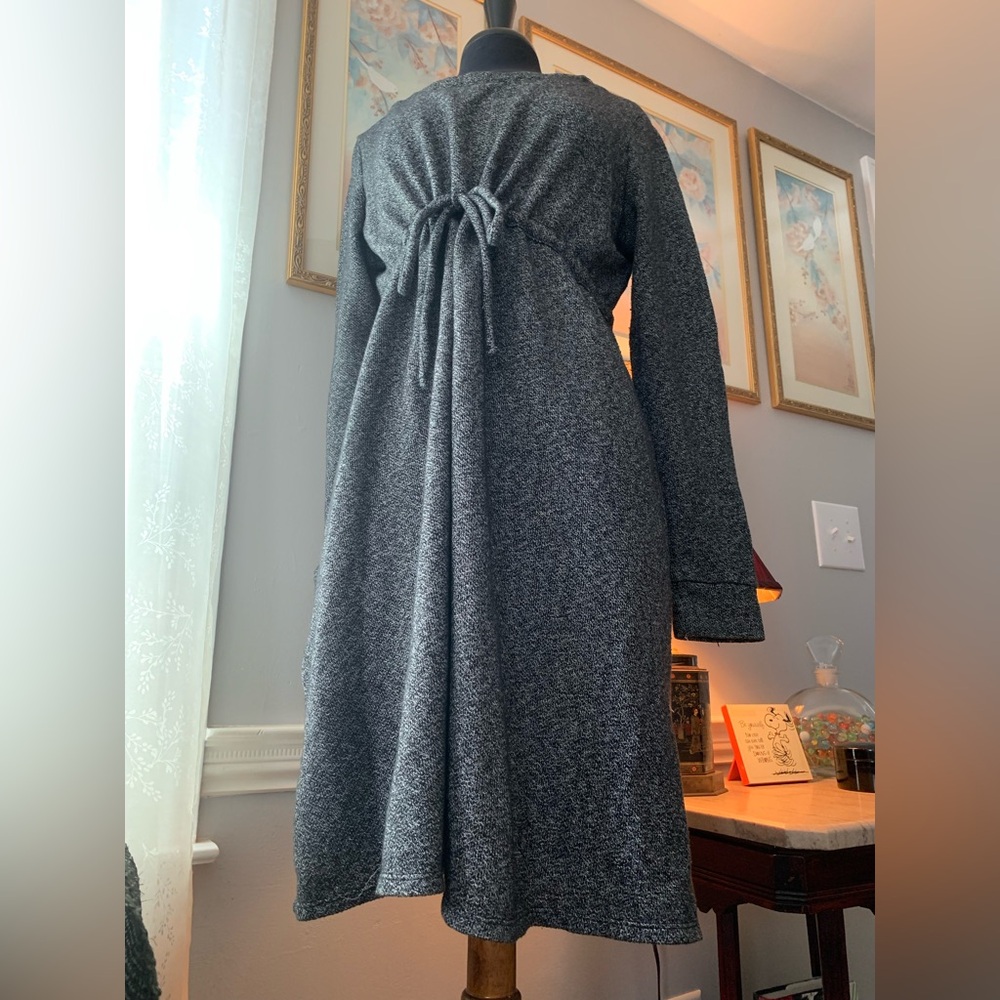 Liz Lange Long Sleeve Charcoal Tie-Front Knit Maternity Dress